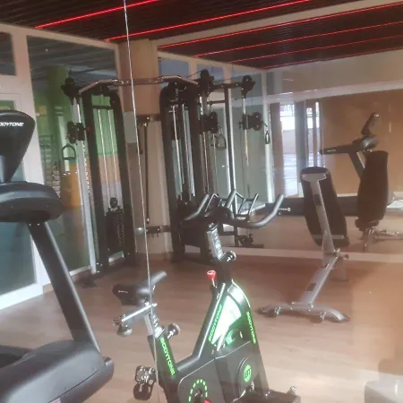 Atlantico Hotel *