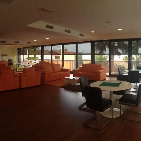 Atlantico Hotel Montalvo